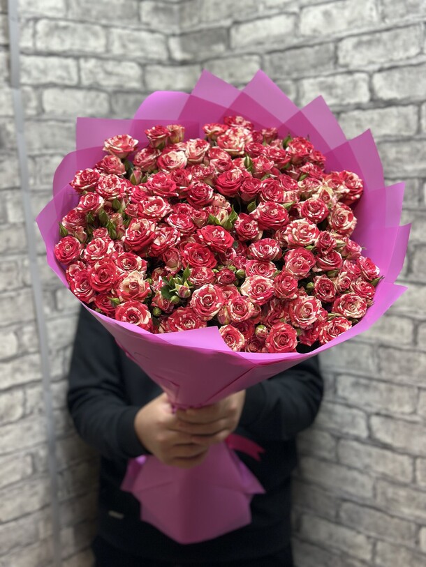 Розы файрворкс, артикул F1367909 - 35695 рублей, доставка по городу. Flawery - доставка цветов