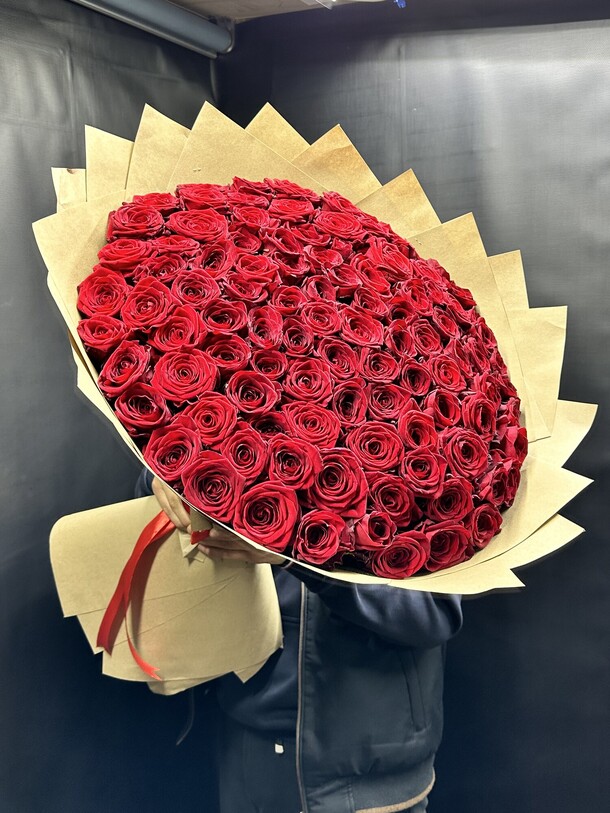 Букет из 101 роз!😍, артикул F1388187 - 60499 рублей, доставка по городу. Flawery - доставка цветов