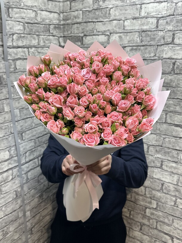 Кустовые розы лидия, артикул F1388198 - 25000 рублей, доставка по городу. Flawery - доставка цветов