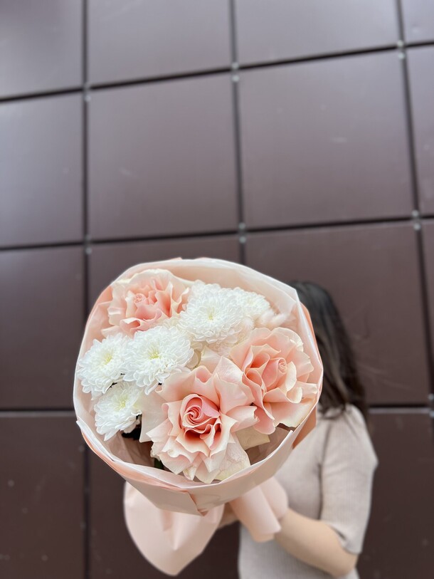 Середина лета, артикул F1445601 - 2600 рублей, доставка по городу. Flawery - доставка цветов