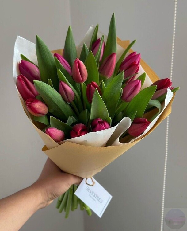 17 тюльпанов, артикул F1389036 - 5000 рублей, доставка по городу. Flawery - доставка цветов