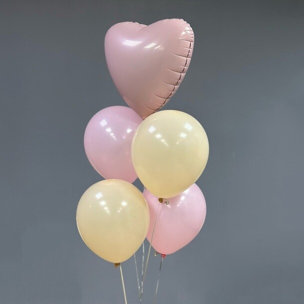 Фонтан из 5-ти гелиевых шаров микс, артикул F1207792 - 1890 рублей, доставка по городу. Flawery - доставка цветов