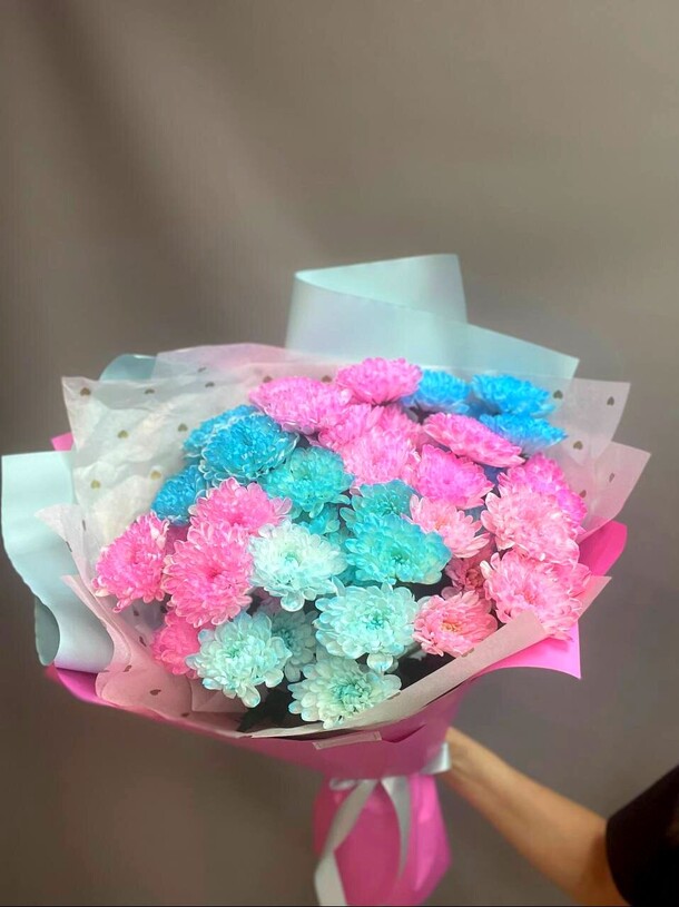 Букет бабл гам из хризантем, артикул F1429367 - 5800 рублей, доставка по городу. Flawery - доставка цветов