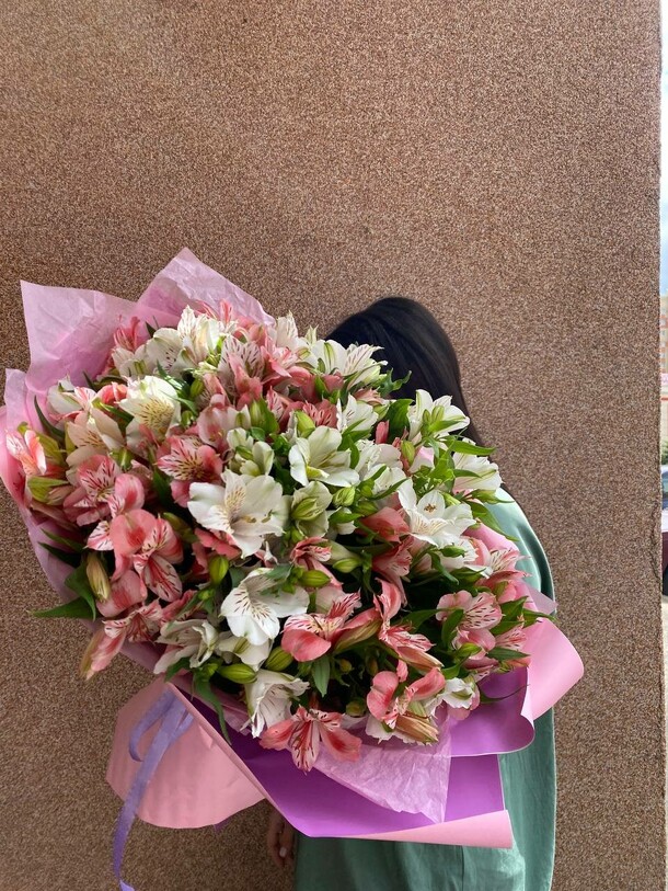 Нежная альстромерия, артикул F1191508 - 3000 рублей, доставка по городу. Flawery - доставка цветов