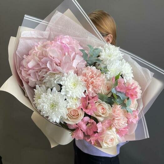 Стильный нежный, артикул F1447552 - 6300 рублей, доставка по городу. Flawery - доставка цветов