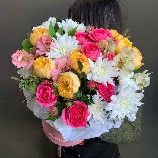 Пионовый букет  в коробке, артикул F1448219 - 5700 рублей, доставка по городу. Flawery - доставка цветов