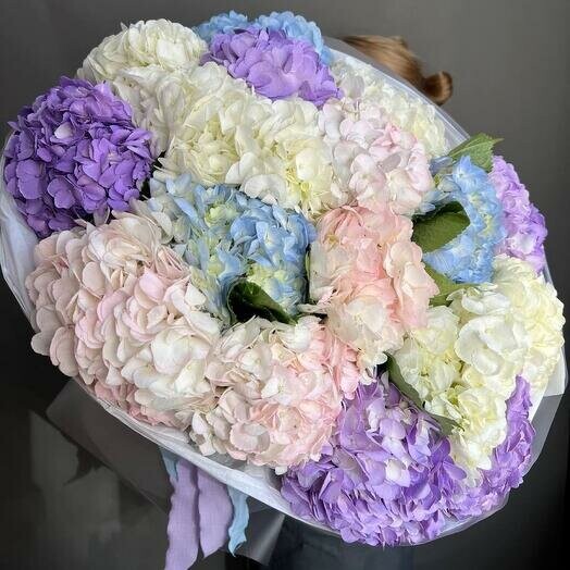 Гортензии 15 штук, артикул F1449019 - 13990 рублей, доставка по городу. Flawery - доставка цветов