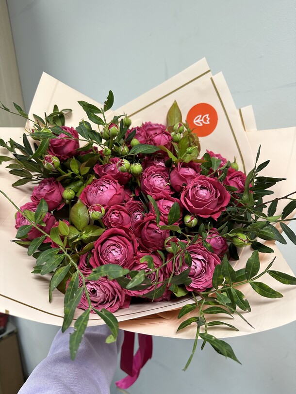 Букет из пионовидных роз, артикул F1170323 - 5150 рублей, доставка по городу. Flawery - доставка цветов