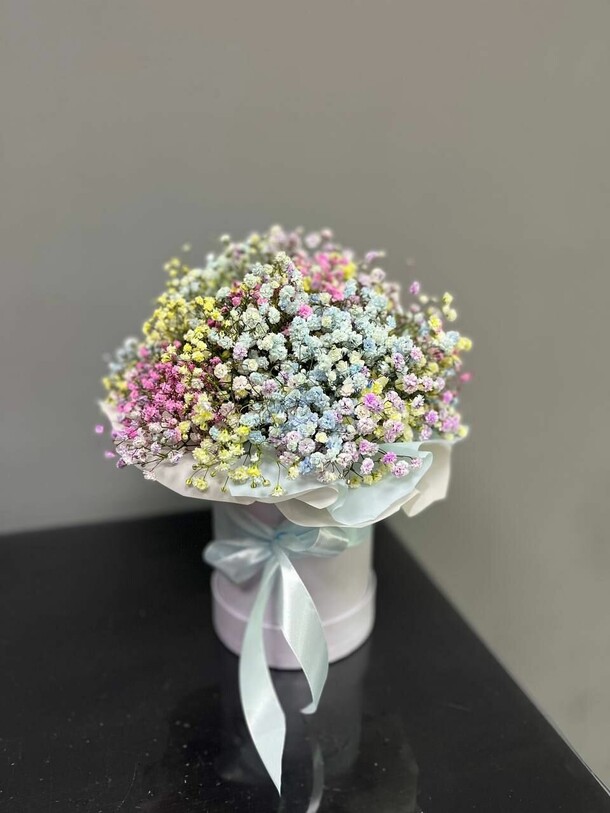 Коробочка с гипсофилой, артикул F1266499 - 2900 рублей, доставка по городу. Flawery - доставка цветов