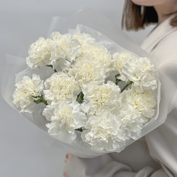 15 белых пушистых диантусов, артикул F1382567 - 3110 рублей, доставка по городу. Flawery - доставка цветов