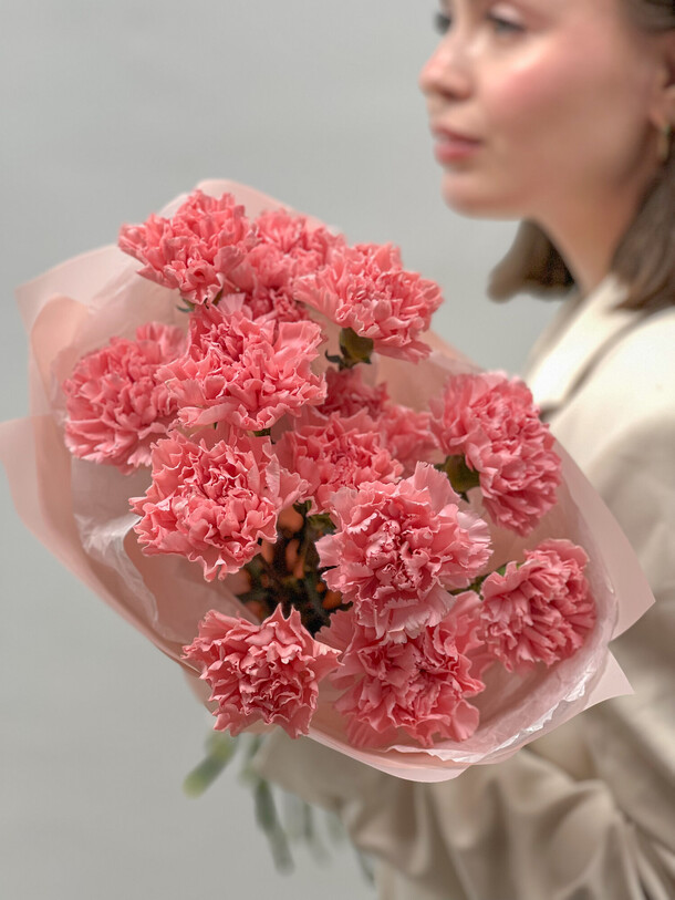 15 розовых диантусов, артикул F1382662 - 3110 рублей, доставка по городу. Flawery - доставка цветов