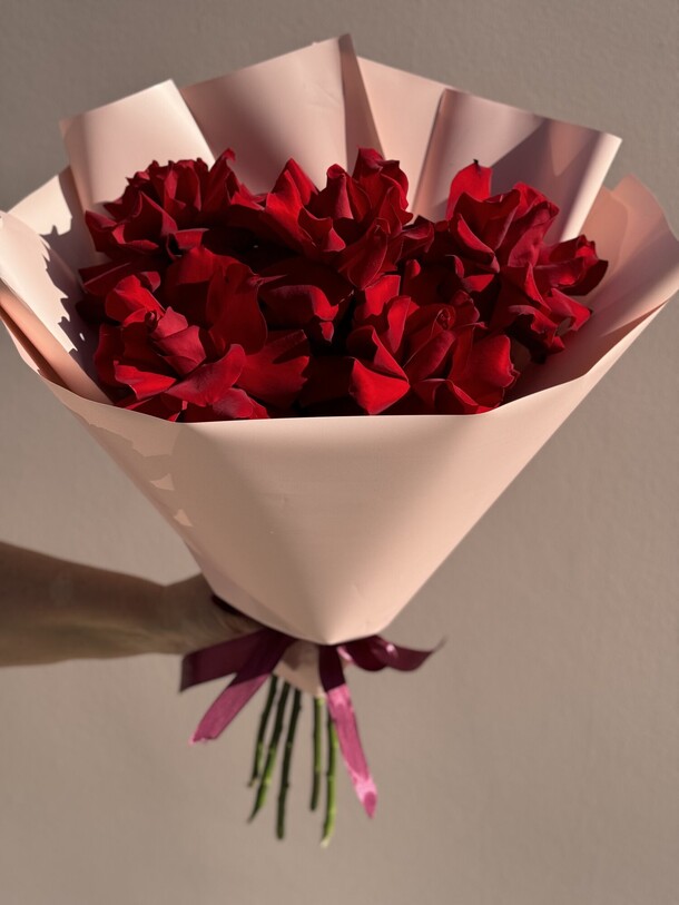 Букет «французские розы», артикул F1315367 - 4100 рублей, доставка по городу. Flawery - доставка цветов