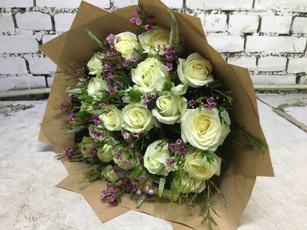 Нежность, артикул F1065294 - 9370 рублей, доставка по городу. Flawery - доставка цветов