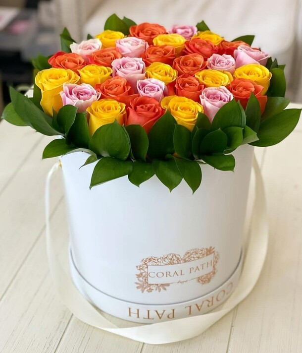 Радость, артикул F1065305 - 7306 рублей, доставка по городу. Flawery - доставка цветов