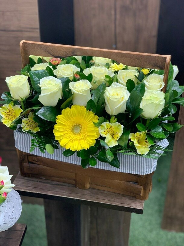 Мальта, артикул F1065383 - 6339 рублей, доставка по городу. Flawery - доставка цветов