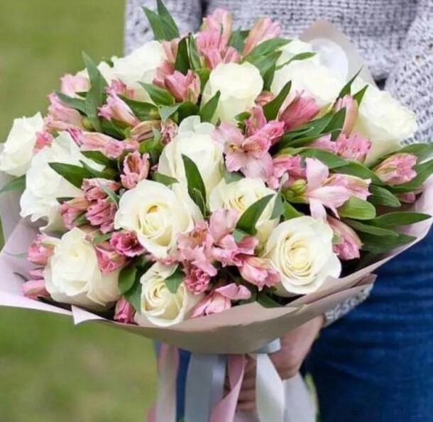 Магнолия, артикул F1072446 - 8199 рублей, доставка по городу. Flawery - доставка цветов