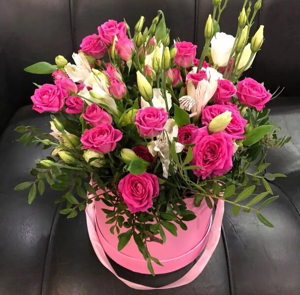 Смолвиль, артикул F1074195 - 7906 рублей, доставка по городу. Flawery - доставка цветов