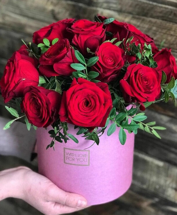 Бархат, артикул F1074196 - 8638 рублей, доставка по городу. Flawery - доставка цветов