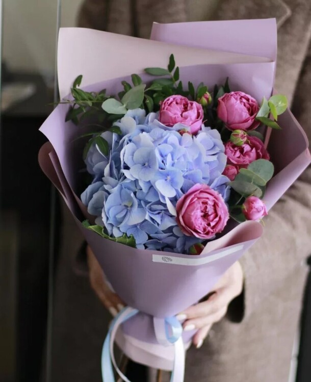 Саке, артикул F1081345 - 4831 рублей, доставка по городу. Flawery - доставка цветов