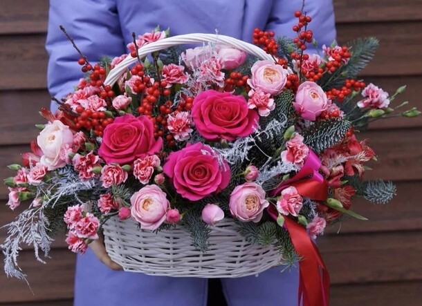 Салют, артикул F1088955 - 17716 рублей, доставка по городу. Flawery - доставка цветов