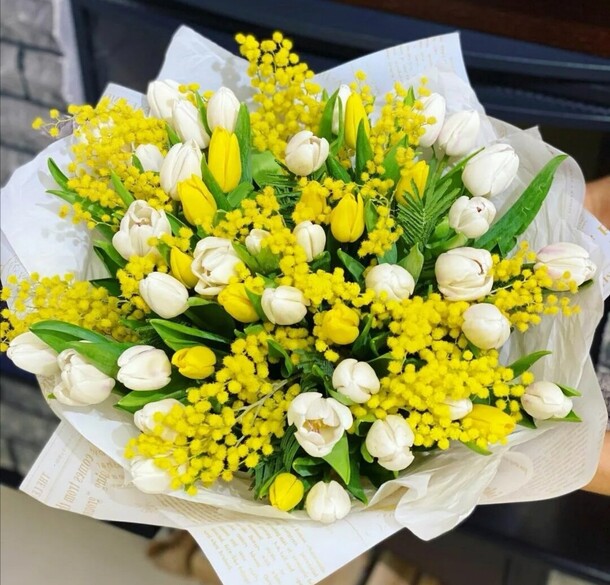 Мимоза в цвету, артикул F1101077 - 12152 рублей, доставка по городу. Flawery - доставка цветов