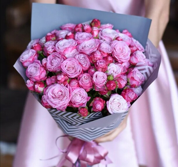 Леди бомбастик, артикул F1107961 - 14056 рублей, доставка по городу. Flawery - доставка цветов