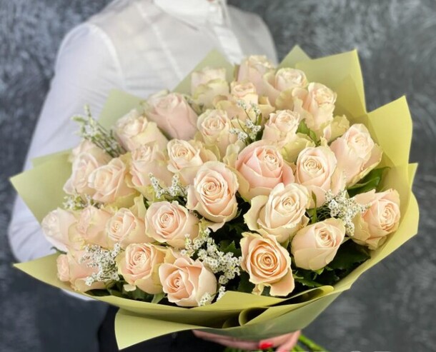 Кремовая долина, артикул F1156553 - 10102 рублей, доставка по городу. Flawery - доставка цветов