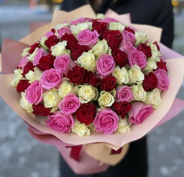 Яркая гамма, артикул F1170790 - 18008 рублей, доставка по городу. Flawery - доставка цветов