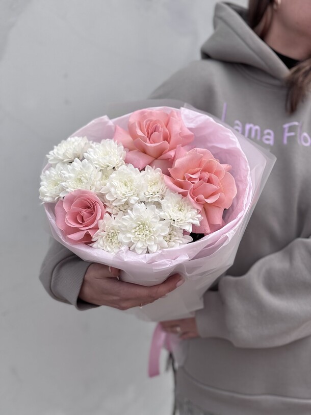 Французский комплимент, артикул F1340887 - 3300 рублей, доставка по городу. Flawery - доставка цветов