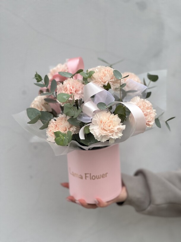 Композиция для мамы, артикул F1346166 - 3550 рублей, доставка по городу. Flawery - доставка цветов