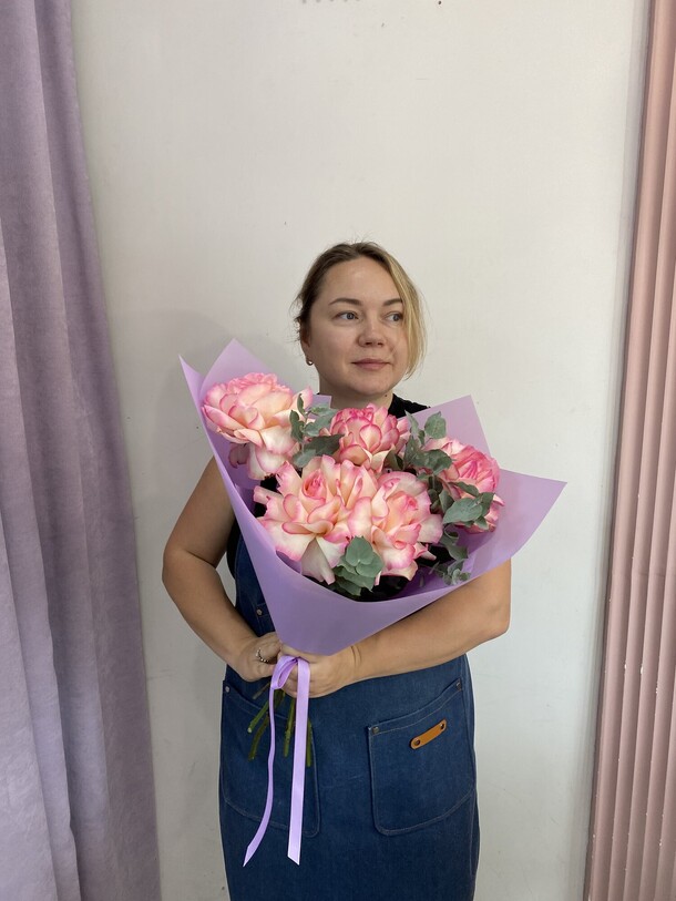 Розы, артикул F1314090 - 3800 рублей, доставка по городу. Flawery - доставка цветов