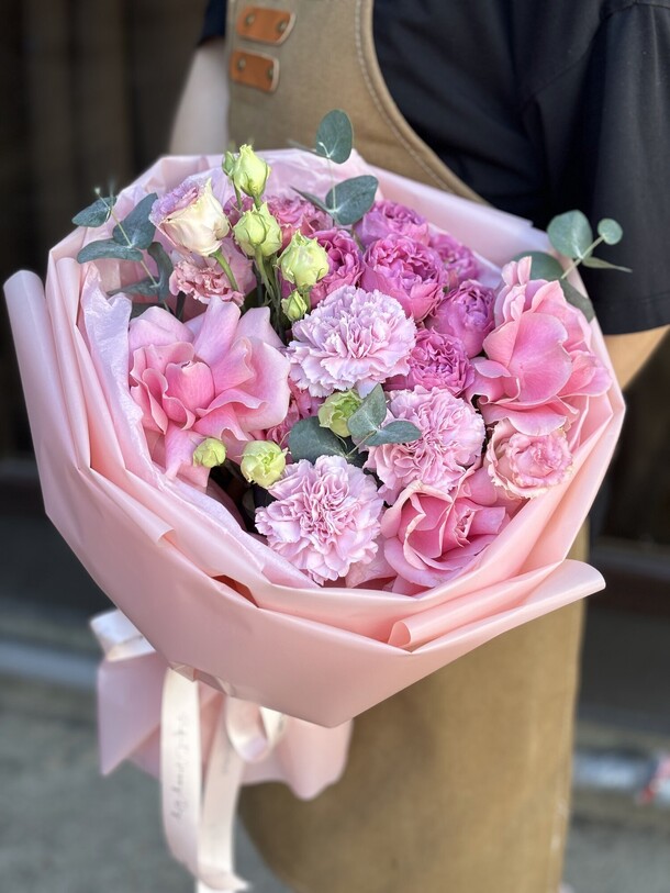 Сахарная вата, артикул F1292879 - 3390 рублей, доставка по городу. Flawery - доставка цветов