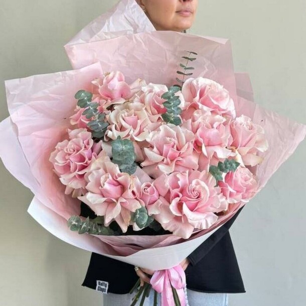 Букет французских роз, артикул F1339611 - 6750 рублей, доставка по городу. Flawery - доставка цветов