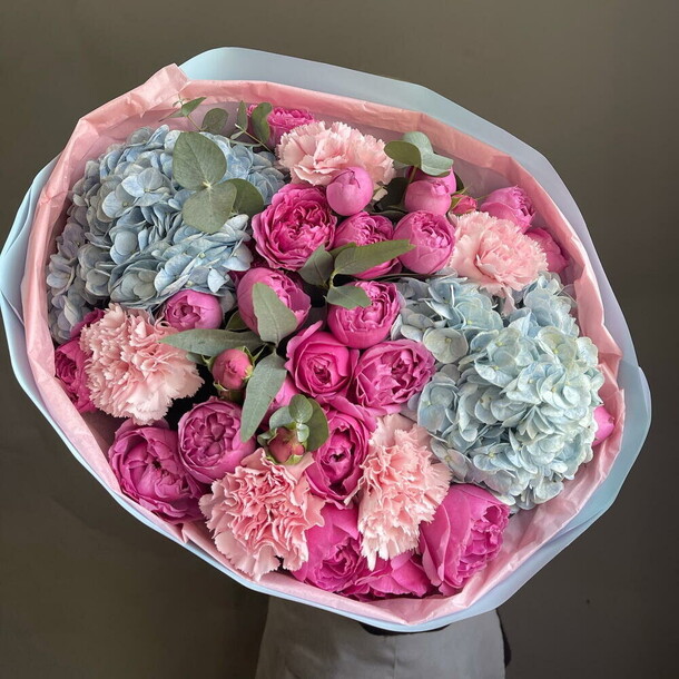 Яркий и ароматный букет, артикул F1344161 - 6900 рублей, доставка по городу. Flawery - доставка цветов