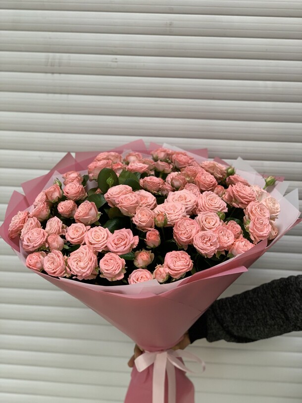 Букет madam, артикул F1210075 - 29281 рублей, доставка по городу. Flawery - доставка цветов