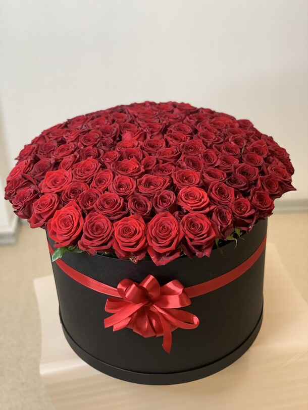 Шляпная коробка, артикул F1248233 - 35431 рублей, доставка по городу. Flawery - доставка цветов