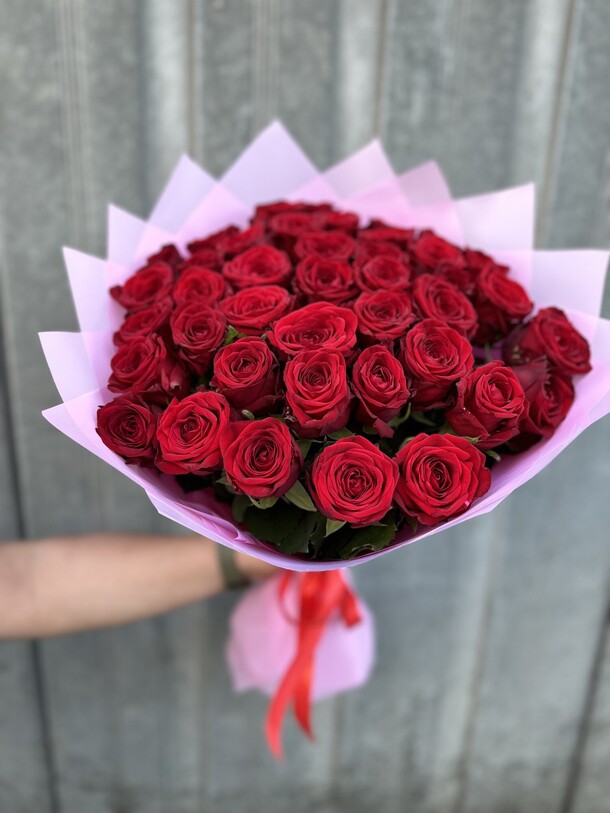 Букет из розы, артикул F1286023 - 17569 рублей, доставка по городу. Flawery - доставка цветов