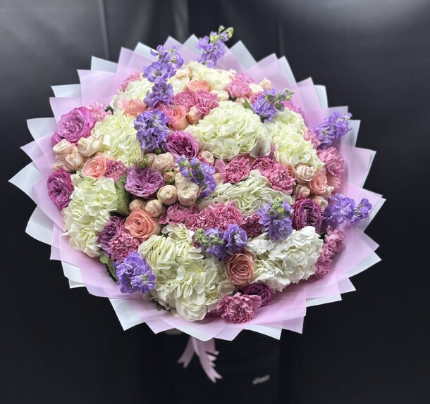 Богатый подход 🔥, артикул F1343385 - 37920 рублей, доставка по городу. Flawery - доставка цветов