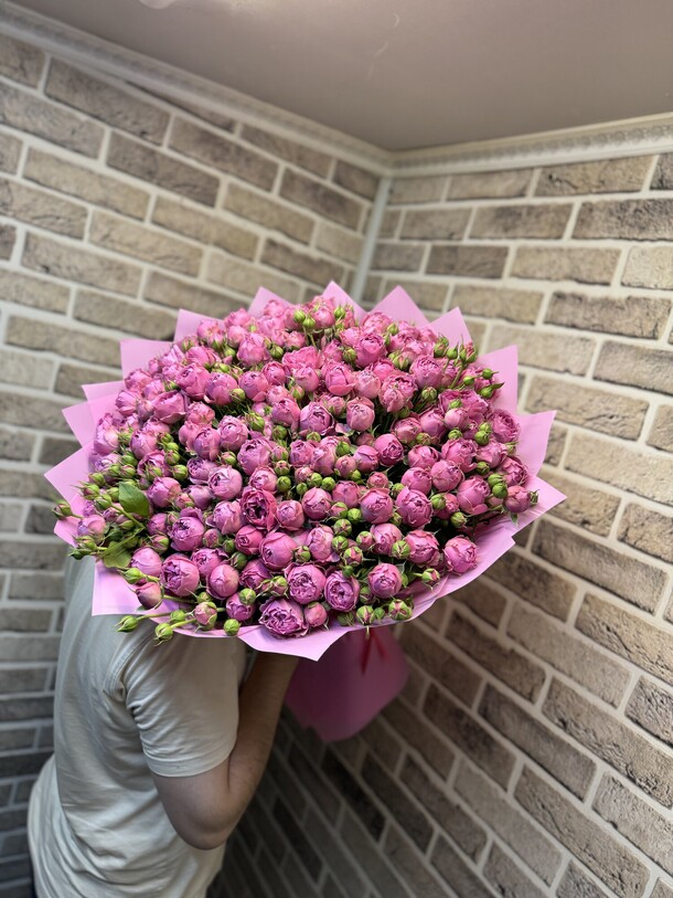 Кустовые розы, артикул F1373564 - 40263 рублей, доставка по городу. Flawery - доставка цветов