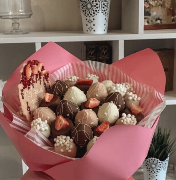 Фрукты в шоколаде, артикул F1178697 - 5000 рублей, доставка по городу. Flawery - доставка цветов