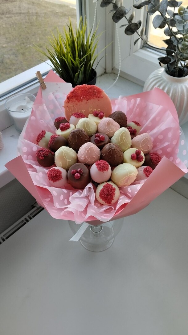Съедобные букеты, фрукты в шоколаде, артикул F1178762 - 5000 рублей, доставка по городу. Flawery - доставка цветов