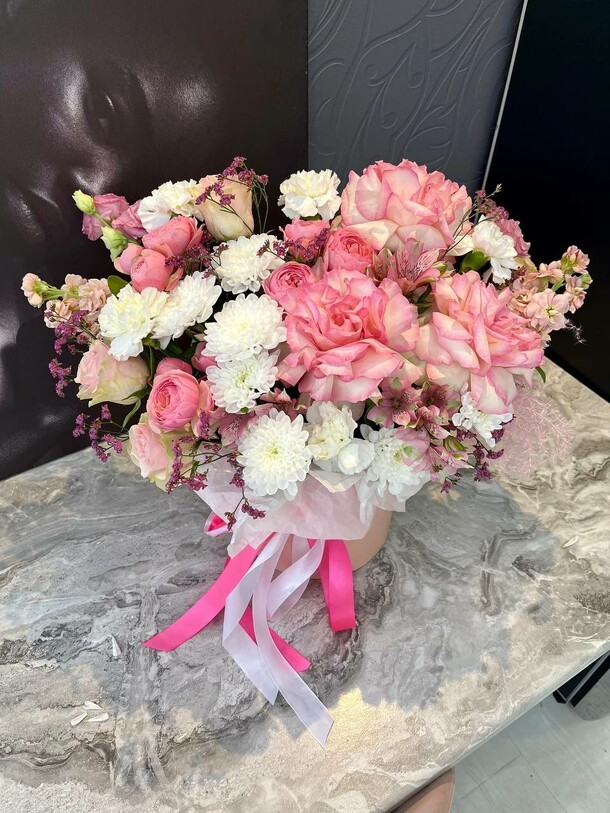 Композиция «безгранично люблю», артикул F1325292 - 5850 рублей, доставка по городу. Flawery - доставка цветов