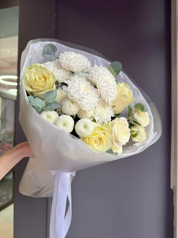 Букет «эйфория», артикул F1334618 - 3100 рублей, доставка по городу. Flawery - доставка цветов