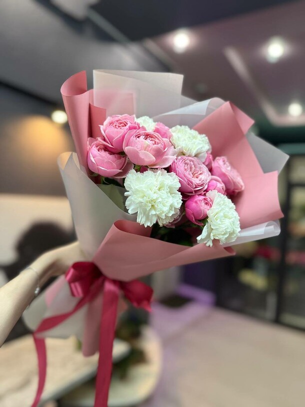 Букет «сияй», артикул F1337465 - 2300 рублей, доставка по городу. Flawery - доставка цветов