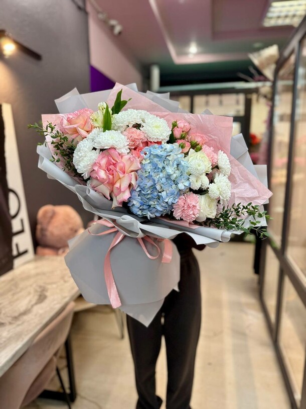 Букет «аромат любви», артикул F1359207 - 5850 рублей, доставка по городу. Flawery - доставка цветов