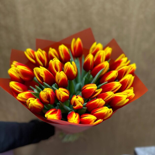 Огненный закат, артикул F1260080 - 11390 рублей, доставка по городу. Flawery - доставка цветов