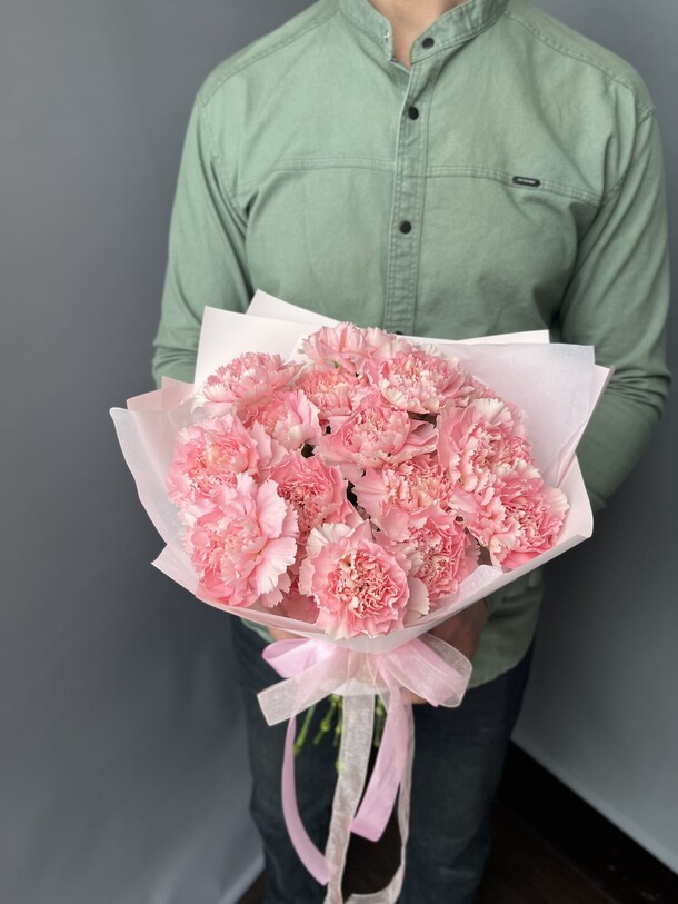 Монобукет из 17 розовых диантусов, артикул F1246512 - 3520 рублей, доставка по городу. Flawery - доставка цветов