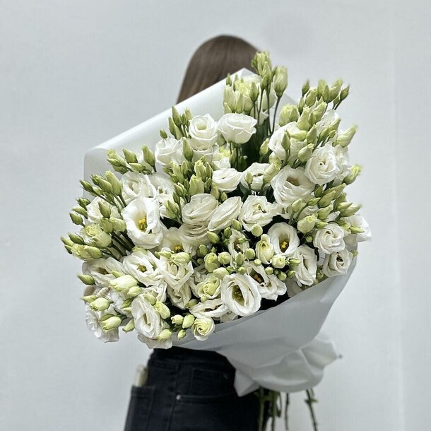 Белая эустома (а021), артикул F1456563 - 6950 рублей, доставка по городу. Flawery - доставка цветов