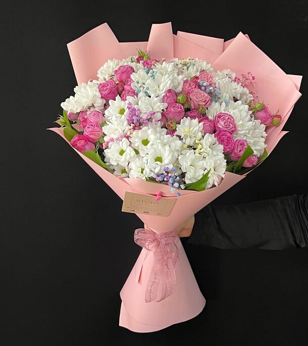 Французский поцелуй 💋, артикул F1136756 - 39692 рублей, доставка по городу. Flawery - доставка цветов