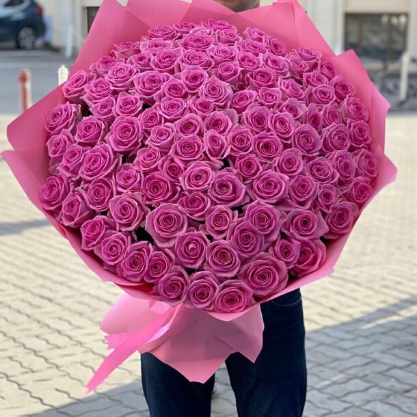 101 розовая роза (аква) 60см, артикул F1140115 - 34100 рублей, доставка по городу. Flawery - доставка цветов